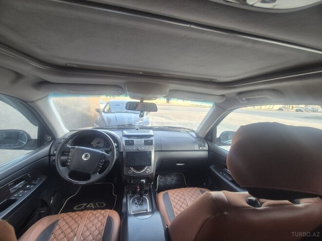 Ssang Yong Rexton-8