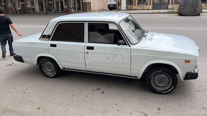 LADA (VAZ) 2107-8