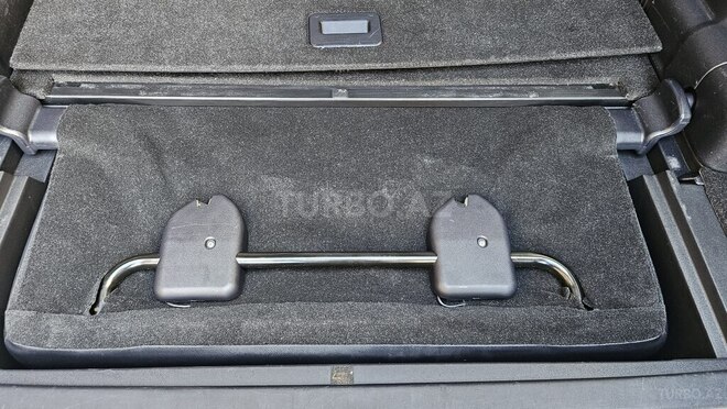 Mitsubishi Pajero-16