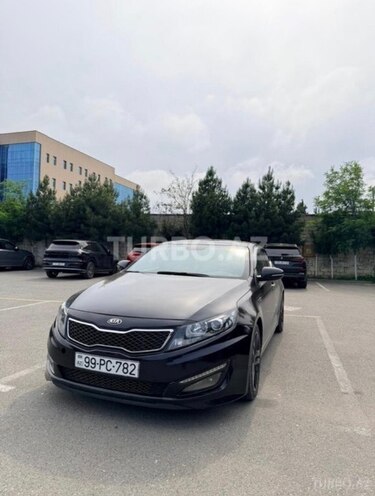 Kia Optima-3