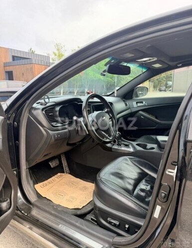 Kia Optima-5