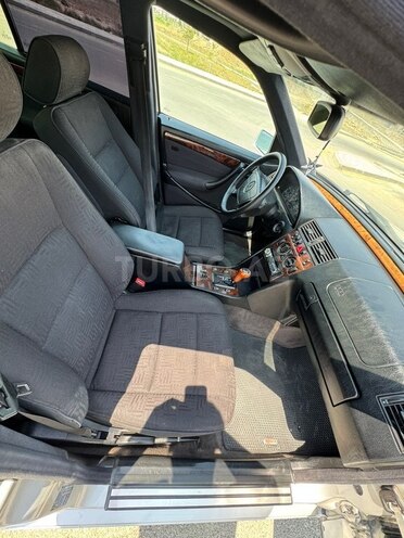 Mercedes C 240-10