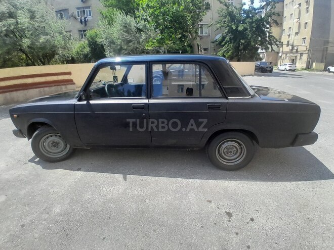 LADA (VAZ) 2107-8