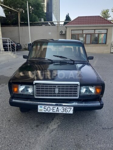 LADA (VAZ) 2107-1