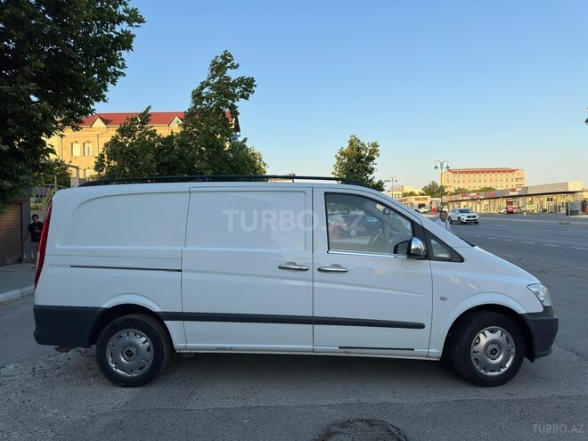 Mercedes Vito-8