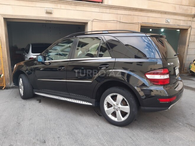 Mercedes ML 350 4MATIC-4