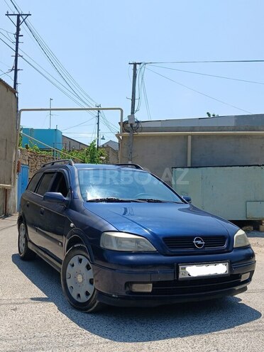 Opel Astra-1