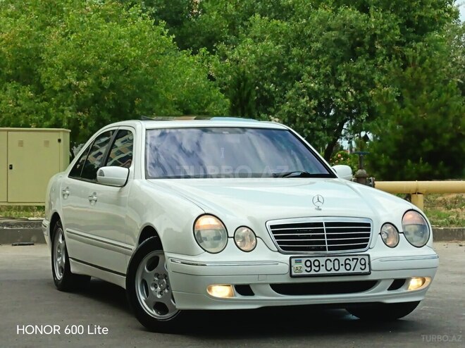 Mercedes E 320-2