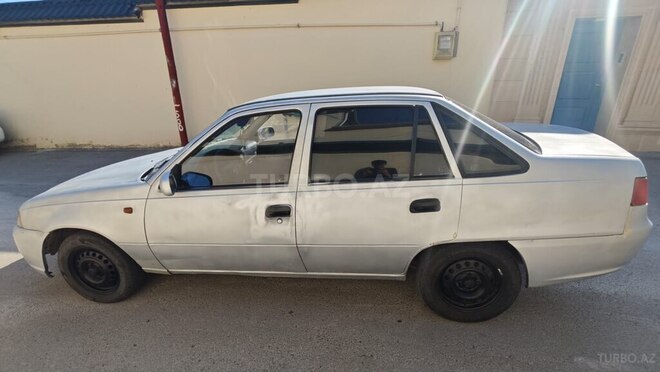 Daewoo Nexia-3