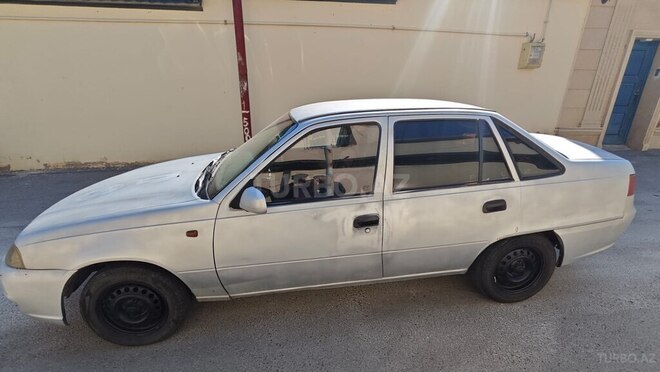 Daewoo Nexia-4