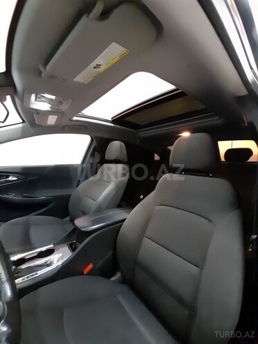 Chevrolet Malibu-8