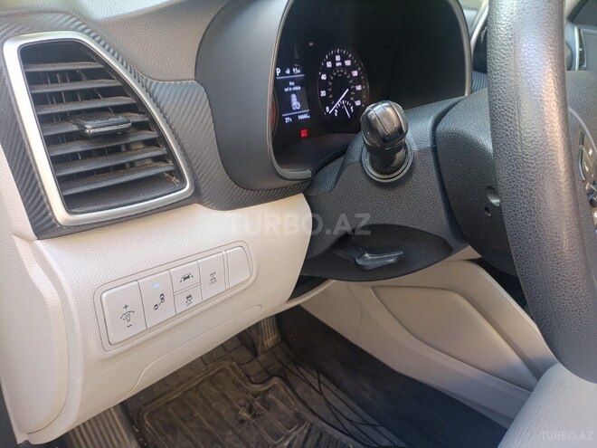 Hyundai Tucson-8