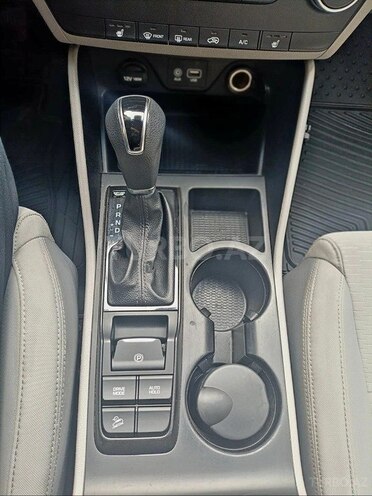 Hyundai Tucson-6
