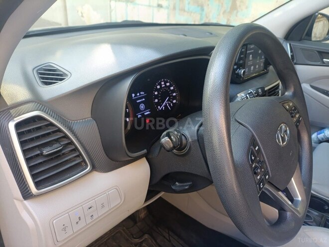 Hyundai Tucson-5