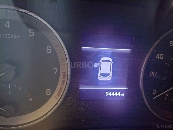 Hyundai Tucson-9