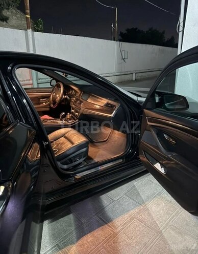 BMW 528-8