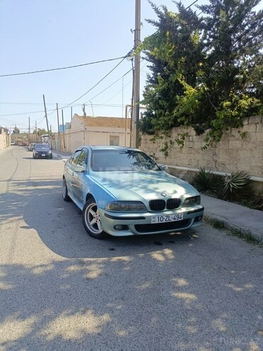 BMW 523-1