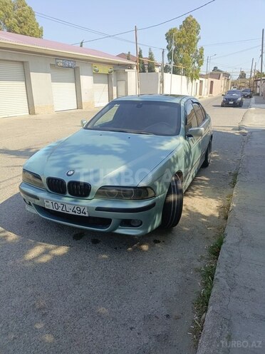 BMW 523-2