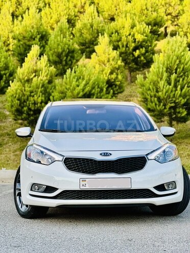 Kia Cerato-5