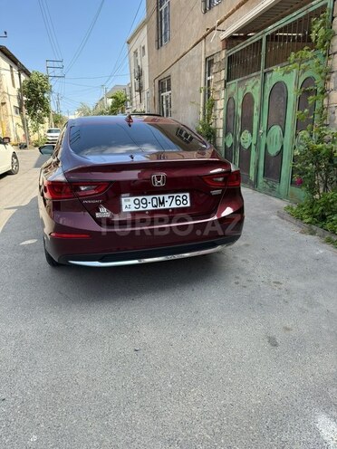 Honda Insight-3