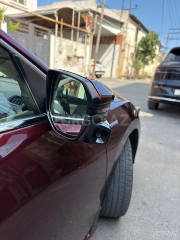 Honda Insight-4