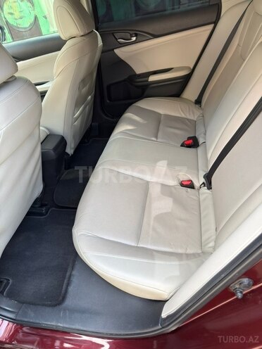 Honda Insight-10