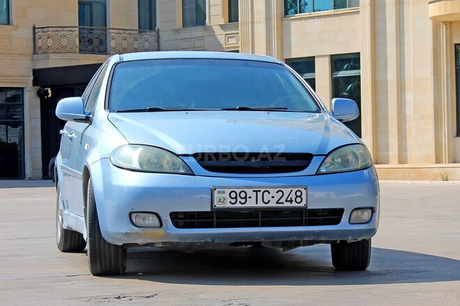 Chevrolet Lacetti-2