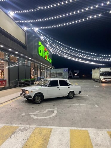 LADA (VAZ) 2107-11