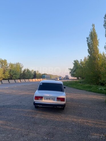LADA (VAZ) 2107-16