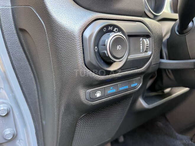 Jeep Wrangler-15