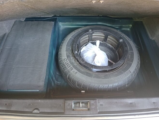 Mercedes E 200-10