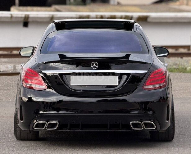 Mercedes C 300-9