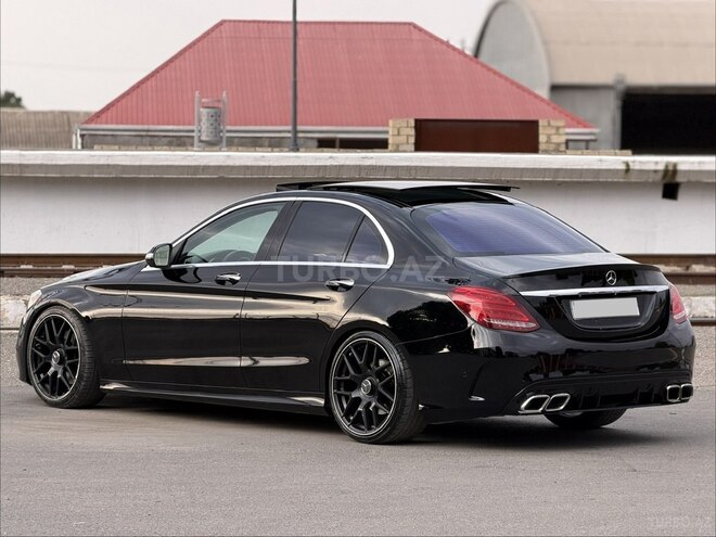 Mercedes C 300-10