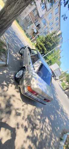 Mercedes 190-4