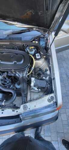 Mercedes 190-15