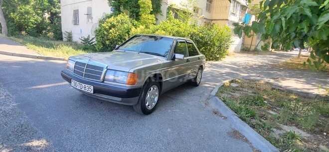 Mercedes 190-6