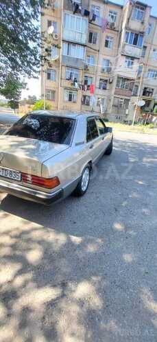 Mercedes 190-7