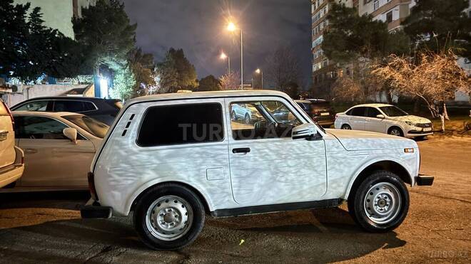 LADA (VAZ) Niva-4