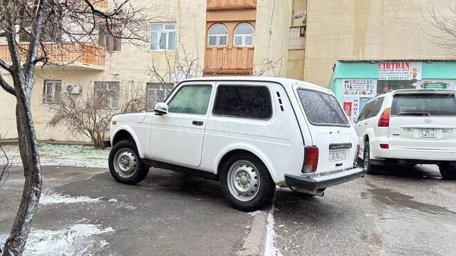 LADA (VAZ) Niva-2