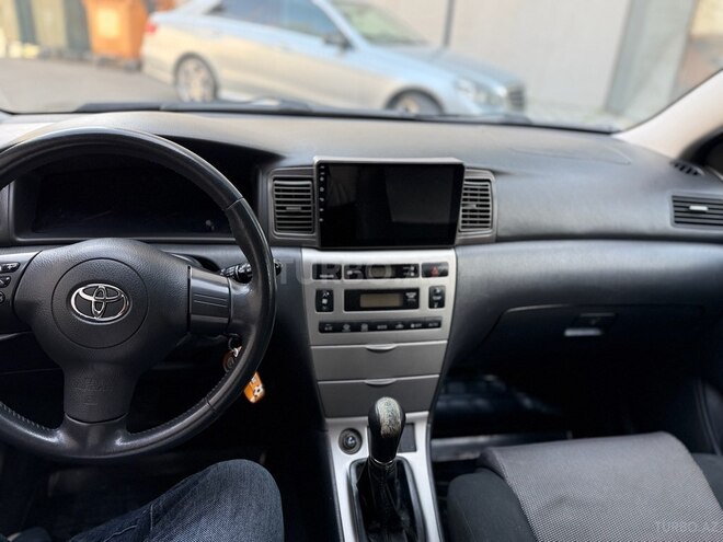 Toyota Corolla-4
