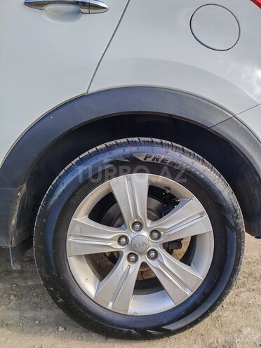 Kia Sportage-12