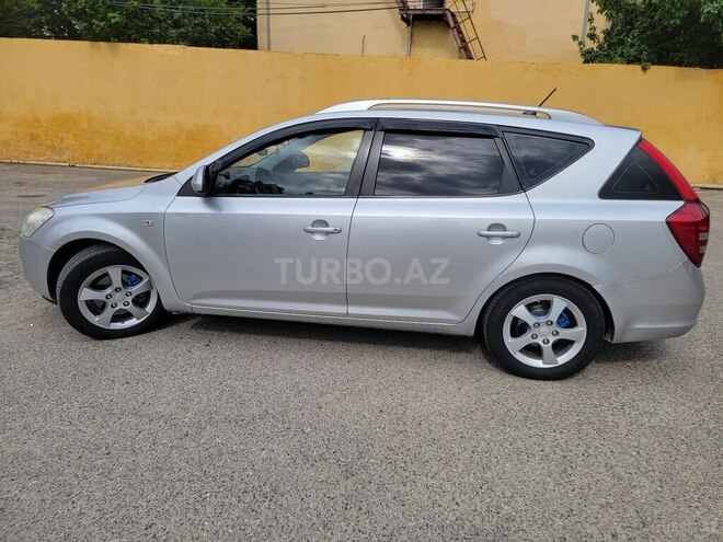 Kia Ceed SW-8