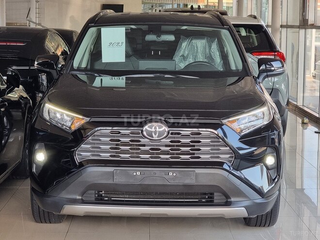 Toyota RAV4-6