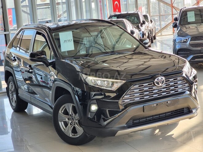 Toyota RAV4-5