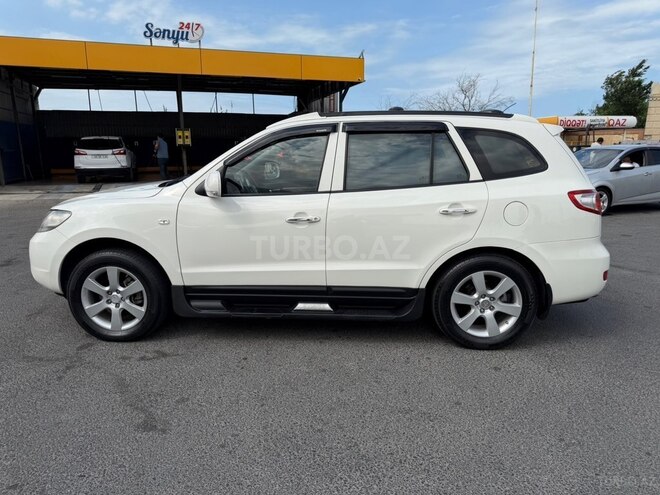 Hyundai Santa Fe-4