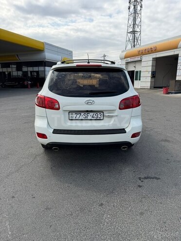 Hyundai Santa Fe-3