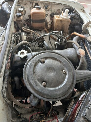 LADA (VAZ) 2106-7