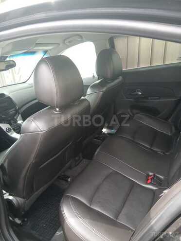 Chevrolet Cruze-10