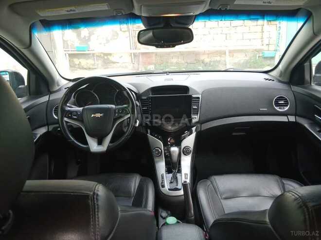 Chevrolet Cruze-9
