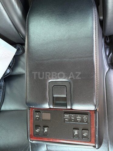 Toyota Camry-8
